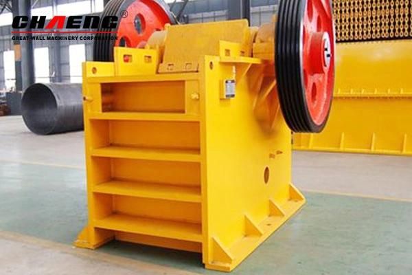 Compact Structure Portable Jaw Crusher for Rock Quarry