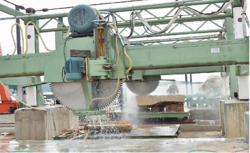 China Marble Stone Cutting Machine with Horizontal blade