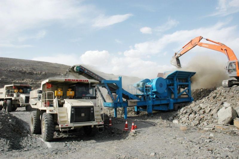 Mobile Crusher/Mobile Crushing Plant/Wheel Type Portable Crusher