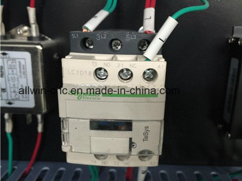 CNC Router Machine 1325 Cutting and Engraving Machine