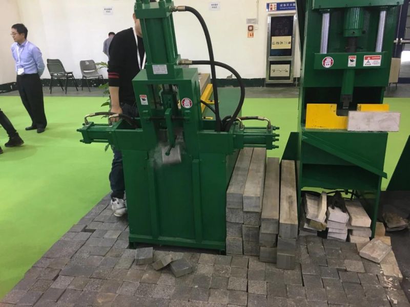 Cubic Brick Stone Splitter