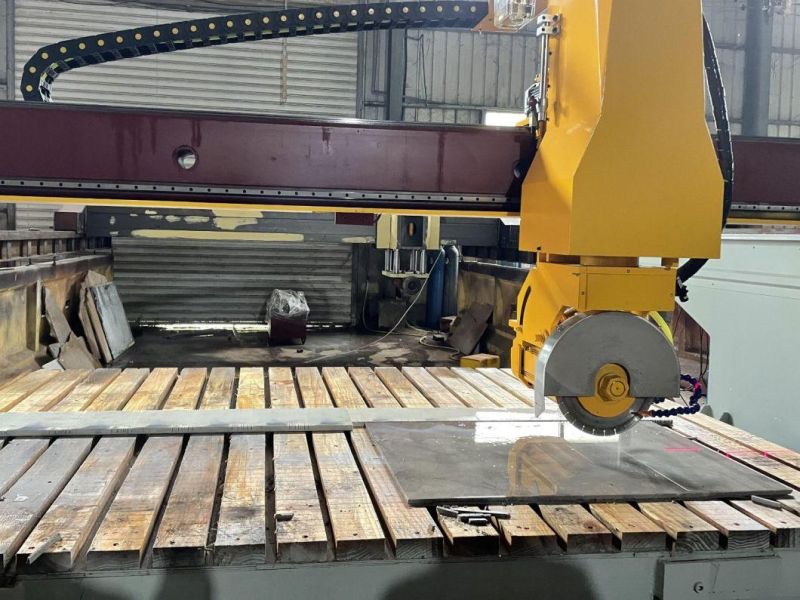 CNC Concrete Curb Henglong Standard 5100X2800X2600mm Fujian, China Tilting Cutting Machine