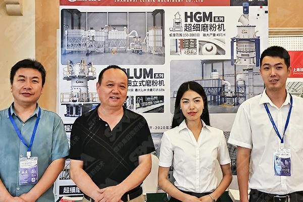 Impact Rock Crusher Machinery in China Used in The Production of Artificial Sand and Stone Material in The Industry of Crushing Ore
