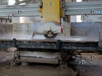 CNC Machine/ Bridge Saw Cutting Machine for Granite Marble Quartz Countertop (Hq400/600/700)